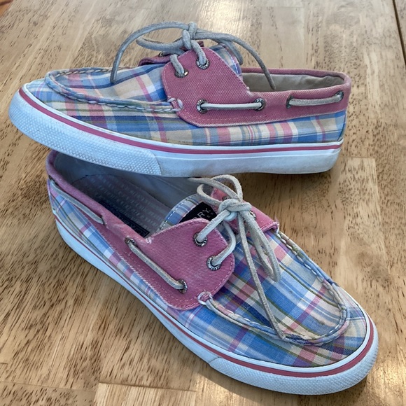 Bundle of four pair Sperry Topsiders - Picture 12 of 15